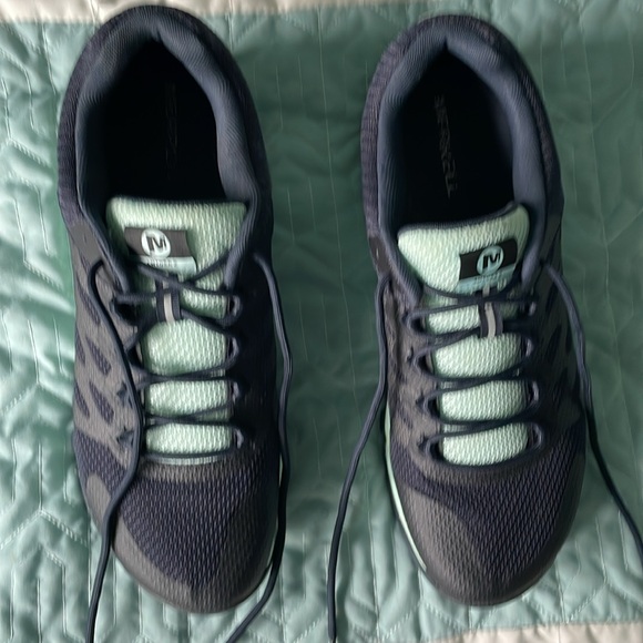 Merrell Women’s Sneaker - Picture 2 of 8